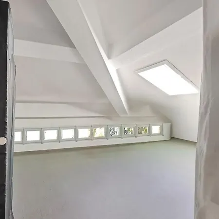 Home Residence *